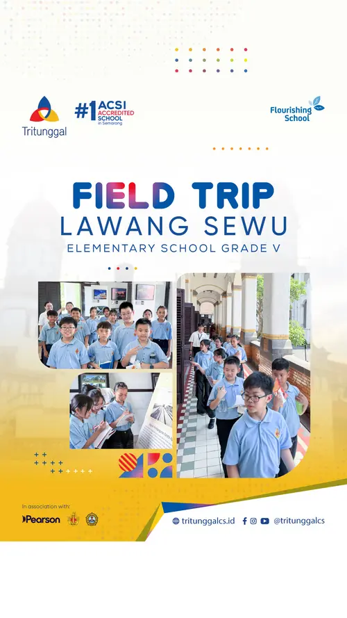 Siswa kelas V SD Kristen Tritunggal berseragam biru muda berjalan menyusuri lorong dan pameran bersejarah Lawang Sewu sambil mencatat.