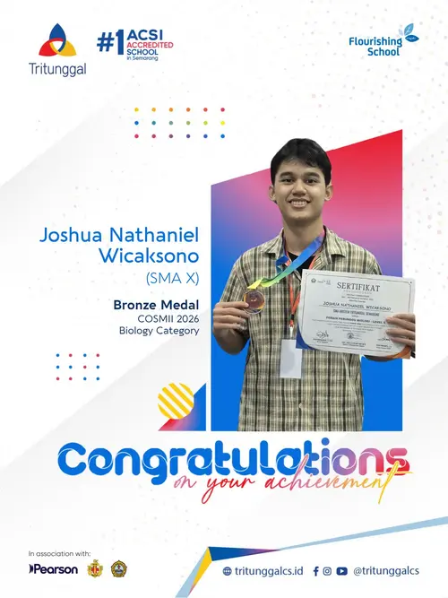 Joshua Nathaniel Wicaksono memegang sertifikat dan medali perunggu COSMII 2026 Biology Category.